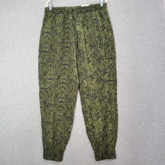 INC Men Activewear Pants L Green Snakeskin Painted Desert Jogger Cargo NWT - Picture 1 of 12